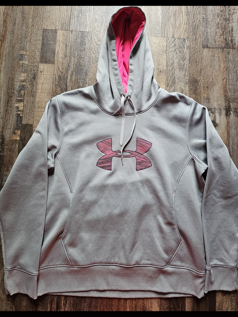 Under Armour Women’s Light Gray Hoodie with Pink Accent